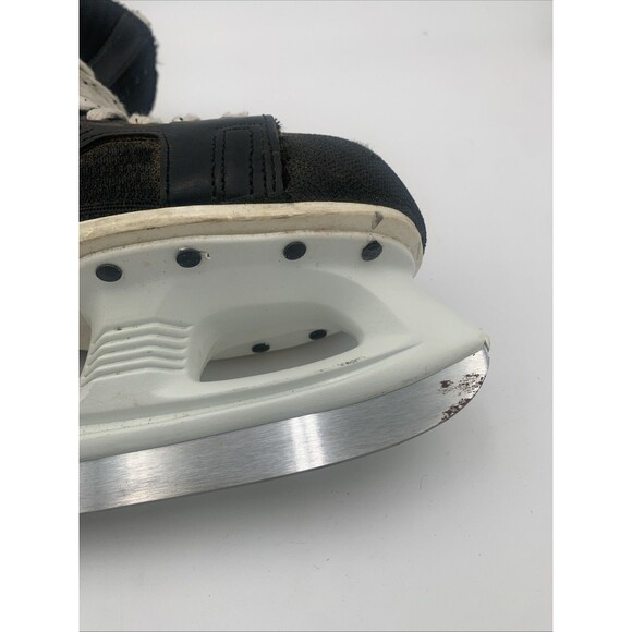 Bauer Black Panther Skates, Size 7 D Made in Canada - Picture 6 of 16